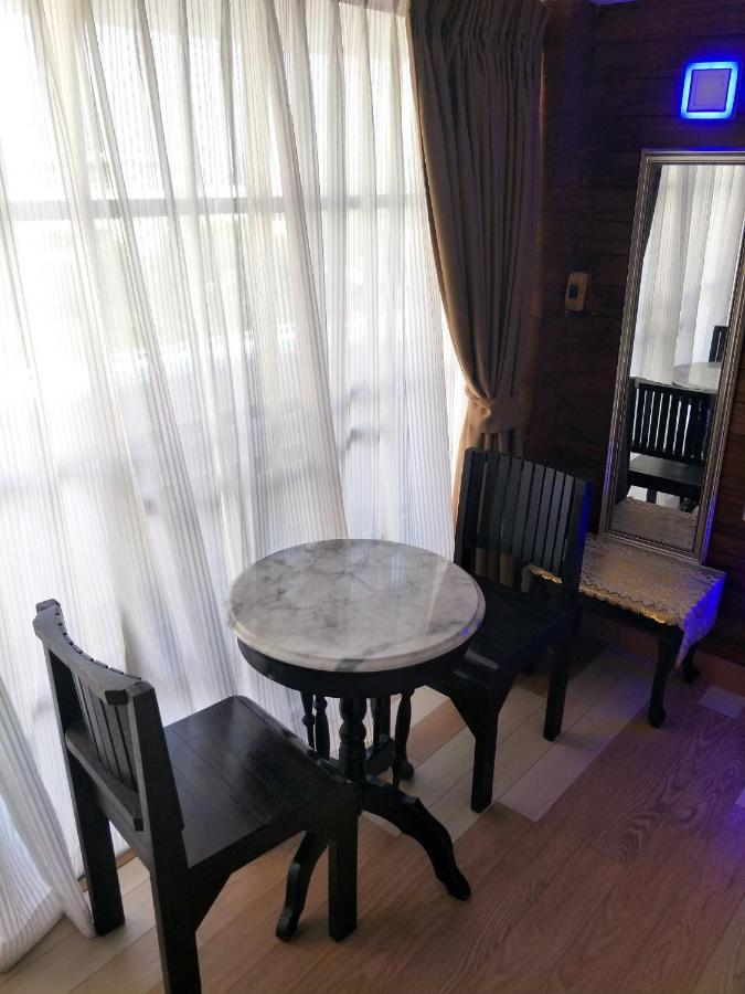 Sudyod Apartment Bangkok Bagian luar foto