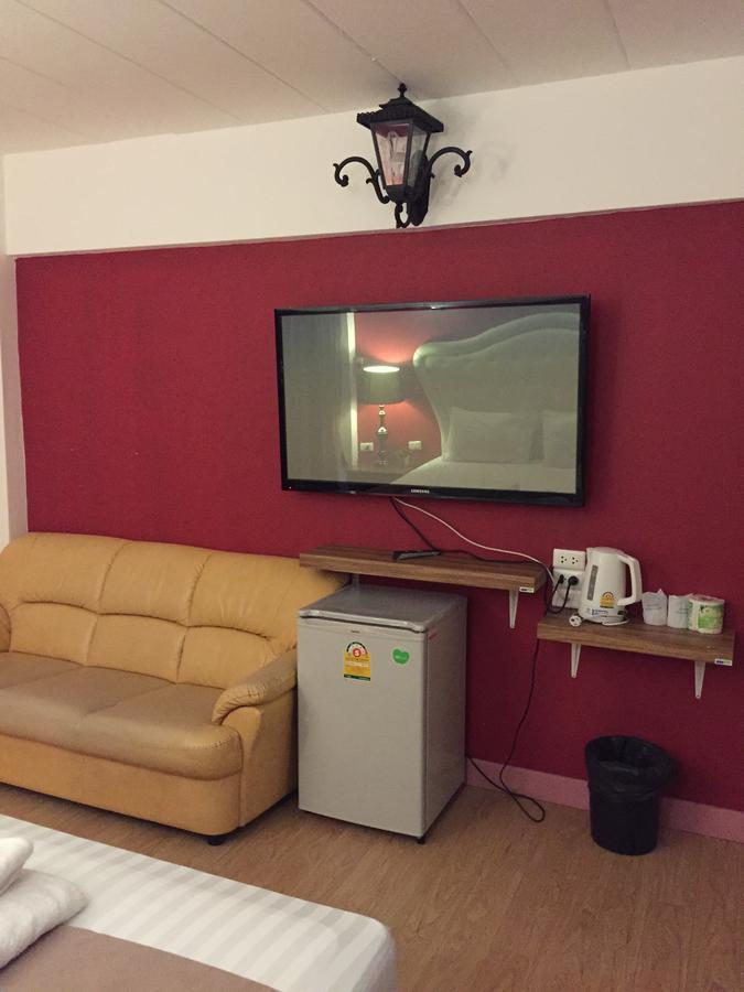 Sudyod Apartment Bangkok Bagian luar foto