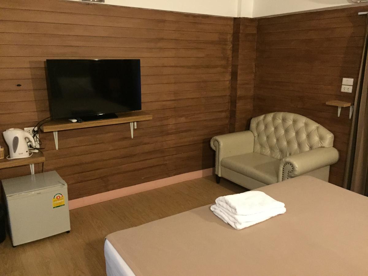 Sudyod Apartment Bangkok Bagian luar foto